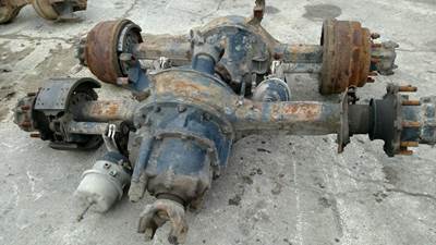 Eaton-Spicer DS462P Front Axle Housing