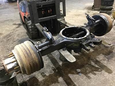 Eaton-Spicer DS463P Front Axle Housing