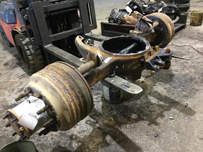 Eaton-Spicer DS463P Front Axle Housing