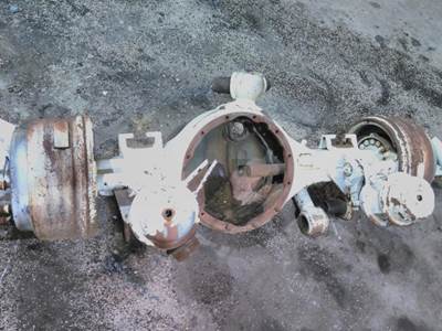 Eaton-Spicer DS463P Front Axle Housing