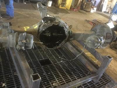 Meritor-Rockwell MD2014X Front Axle Housing