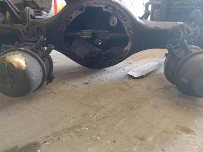 Meritor-Rockwell RD20145 Front Axle Housing