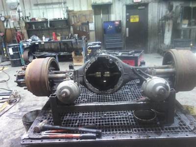 Meritor-Rockwell RD20145 Front Axle Housing