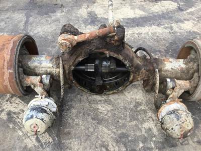 Meritor-Rockwell RD23160 Front Axle Housing