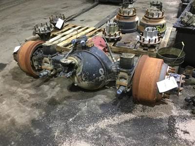 Meritor-Rockwell RDL23160 Front Axle Housing