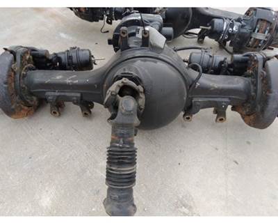 Meritor-Rockwell RP26185 Front Axle Housing