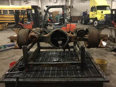 Meritor-Rockwell SLHDF Front Axle Housing