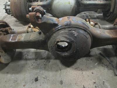 Meritor-Rockwell SQ100F Front Axle Housing