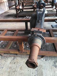 Meritor-Rockwell SQ100F Front Axle Housing