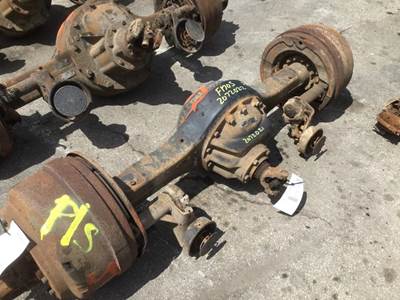 Dana/IHC F170S Rear Axle Housing for a Dana-Ihc F170S