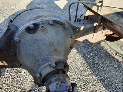 Dana/IHC RA14 Rear Axle Housing for a Dana-Ihc RA14