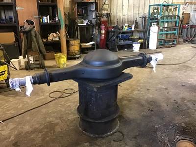 Dana/IHC RA44 Rear Axle Housing for a Dana-Ihc RA44