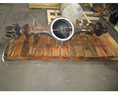 Dana/IHC RA472R Rear Axle Housing for a Dana-Ihc RA472R