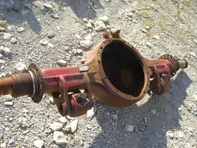 Dana/IHC RA474R Rear Axle Housing for a Dana-Ihc RA474R