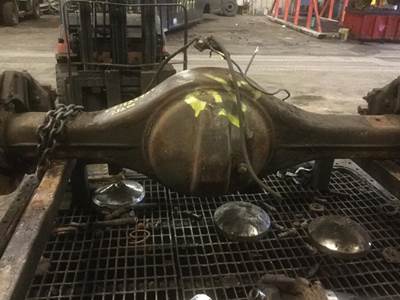 Eaton-Spicer 15200 Rear Axle Housing