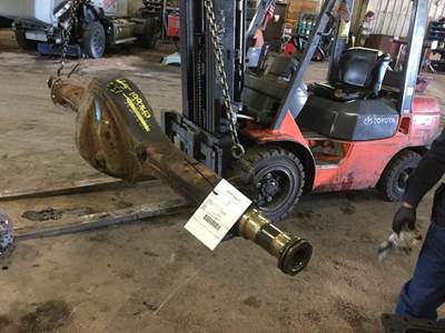 Eaton-Spicer 15200 Rear Axle Housing