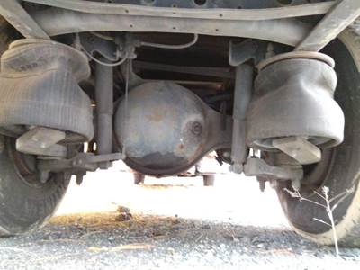 Eaton-Spicer 17060S Rear Axle Housing