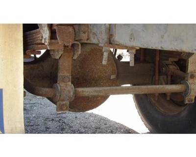 Eaton-Spicer 19060S Rear Axle Housing