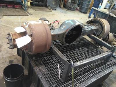 Eaton-Spicer 22060S Rear Axle Housing