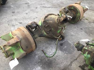 Eaton-Spicer RS381 Rear Axle Housing