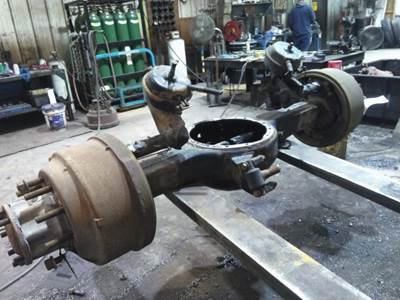 Eaton-Spicer RS404 Rear Axle Housing