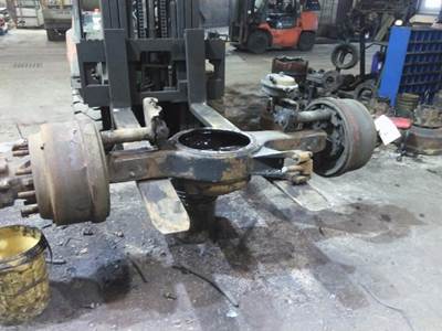 Eaton-Spicer RS404 Rear Axle Housing