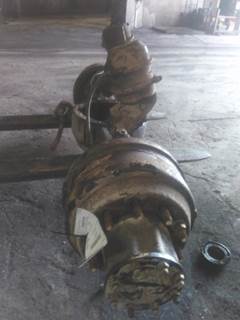 Eaton-Spicer RS404 Rear Axle Housing