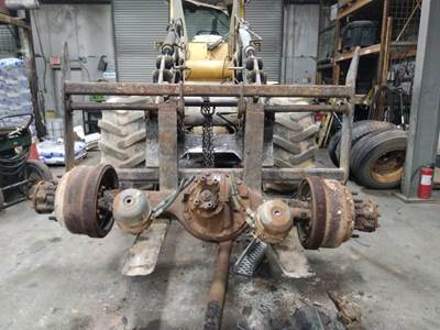 Eaton-Spicer RS404 Rear Axle Housing