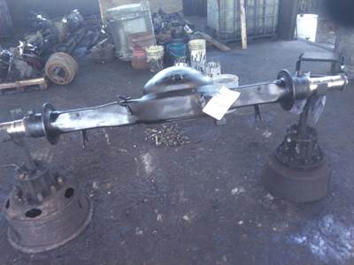 Eaton-Spicer RSP40 Rear Axle Housing