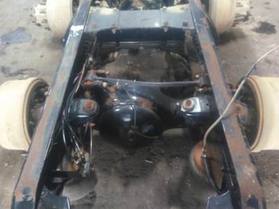 Eaton-Spicer RSP40 Rear Axle Housing