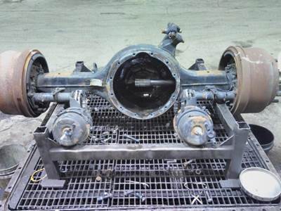 Eaton-Spicer RST41 Rear Axle Housing