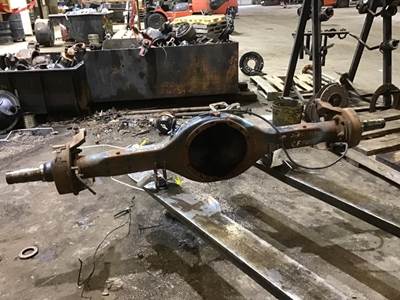 Eaton-Spicer S110 Rear Axle Housing