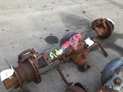 Eaton-Spicer S150 Rear Axle Housing