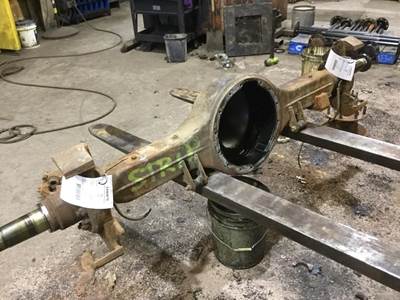 Eaton-Spicer S150 Rear Axle Housing