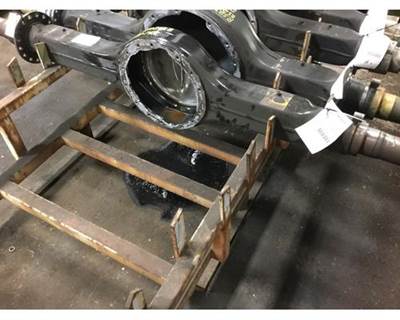 Eaton-Spicer S21140 Rear Axle Housing