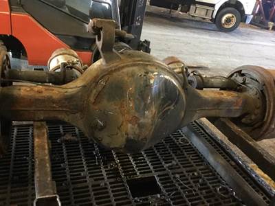 Eaton-Spicer S23170 Rear Axle Housing