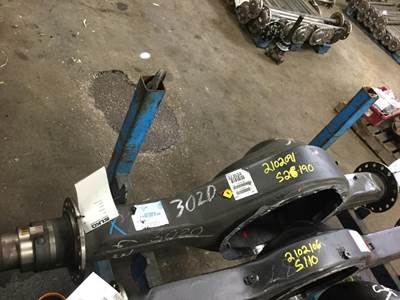 Eaton-Spicer S26190 Rear Axle Housing