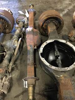 Meritor-Rockwell F106 Rear Axle Housing