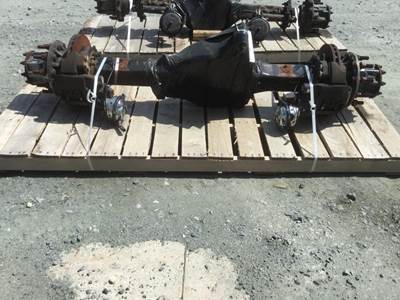 Meritor-Rockwell MR2014X Rear Axle Housing