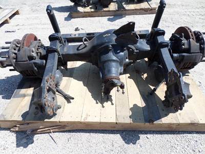 Meritor-Rockwell MR2014X Rear Axle Housing