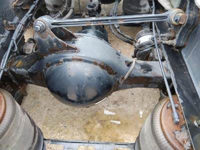 Meritor-Rockwell MR2014X Rear Axle Housing