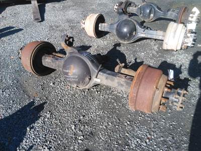 Meritor-Rockwell MR2014X Rear Axle Housing