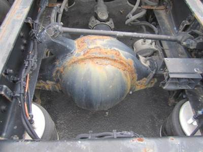 Meritor-Rockwell MR2014X Rear Axle Housing