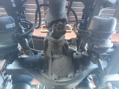 Meritor-Rockwell MR2014X Rear Axle Housing