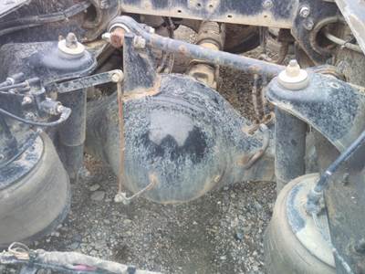 Meritor-Rockwell MR2014X Rear Axle Housing