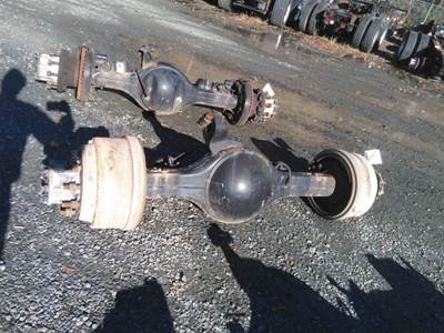 Meritor-Rockwell RR20145 Rear Axle Housing