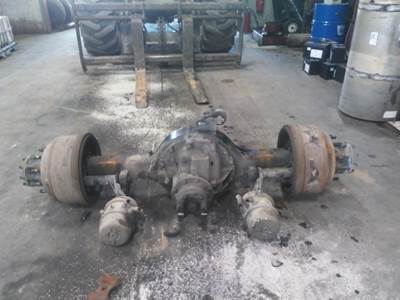 Meritor-Rockwell RR23160 Rear Axle Housing for a Meritor-Rockwell RS23160