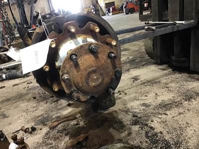 Meritor-Rockwell RR26185 Rear Axle Housing