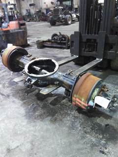 Meritor-Rockwell RR26185 Rear Axle Housing