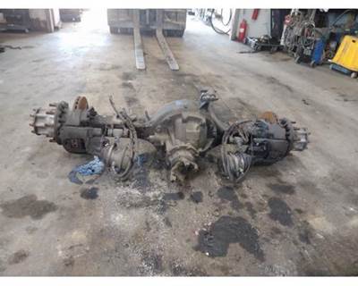 Meritor-Rockwell RS23161 Rear Axle Housing